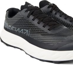 Buty trailowe NNormal Kjerag - black/grey. Czarne buty sportowe męskie Asics, bez zapięcia. Za 986.58 zł.