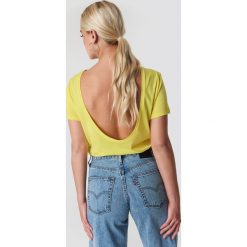 NA-KD T-shirt z odkrytymi plecami - Yellow. T-shirty damskie marki NA-KD. W wyprzedaży za 21.18 zł.