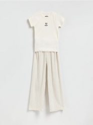 Piżama Mickey Mouse - beżowy. Brązowe piżamy damskie Reserved, l, bez wzorów, z bawełny, bez ramiączek. Za 129.99 zł.