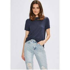 Tommy Jeans - Top. Topy damskie marki Tommy Jeans. W wyprzedaży za 99.90 zł.