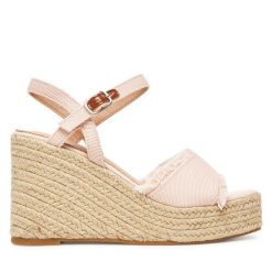 Espadryle DeeZee. Czerwone sandały damskie DeeZee, bez wzorów, bez obcasa, bez zapięcia. Za 139.99 zł.