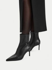 GINO ROSSI Botki C-TS6319-1 -N Czarny. Czarne botki damskie Gino Rossi, ze skóry, bez obcasa, na szpilce, bez zapięcia. Za 349.99 zł.