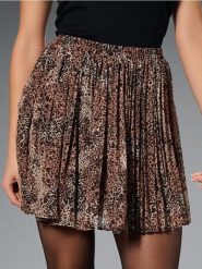 Rozkloszowana spódnica mini ze wzorem - wielobarwny. Spódnice damskie Sinsay, l, bez wzorów, mini, rozkloszowane. W wyprzedaży za 22.99 zł.