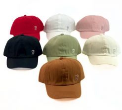 Tadar czapka z daszkiem dziecięca. Czapki dla dzieci Tadar, bez wzorów. Za 26.64 zł.