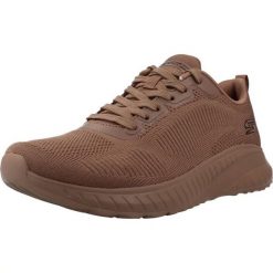 Buty SKECHERS BOBS SQUAD Brązowy. Brązowe obuwie sportowe damskie Skechers, bez wzorów, z tkaniny, na fitness i siłownię. Za 264.99 zł.
