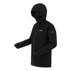 Kurtka turystyczna przeciwdeszczowa damska Birchdale wodoodporna. Czarne kurtki damskie Regatta, bez wzorów, z poliesteru, bez kaptura. Za 299.99 zł.