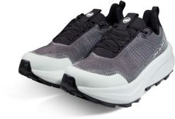 Buty turystyczne damskie Mammut Aenergy Mtn Low GTX - black/silver sage. Czarne trekkingi damskie Mammut. Za 830.91 zł.