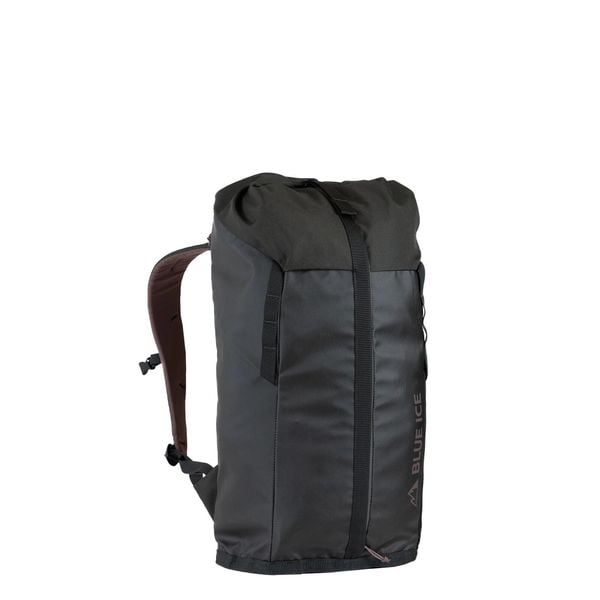 Plecak wspinaczkowy Blue Ice Moonlight Pack 25L - pirate black. Czarne plecaki damskie BLUE ICE, bez wzorów. Za 449.99 zł.