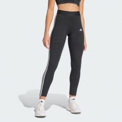 Legginsy LOUNGEWEAR Essentials 3-Stripes. Białe legginsy damskie Adidas, s, z aplikacjami, z bawełny, do biegania. Za 112.99 zł.