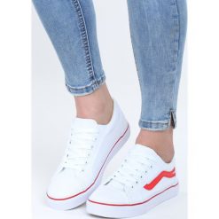 Białe Tenisówki Course. Białe trampki i tenisówki damskie Born2be, z materiału. Za 49.99 zł.