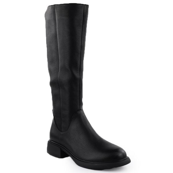 Skórzane kozaki damskie oficerki czarne D&A S.Barski Premium Collection JC52-837. Czarne kozaki damskie d&a, ze skóry, bez obcasa. Za 319.99 zł.