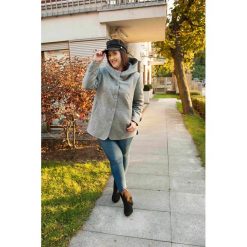 Asymetryczna kurtka Dora z kapturem OVERSIZE PLUS SIZE. Kurtki damskie marki Moda Size Plus Iwanek. Za 319.00 zł.