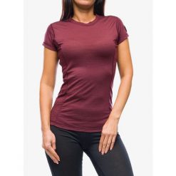 Koszulka merino damska Sensor Merino Air Tee SS. Czerwone koszulki sportowe damskie Sensor, bez wzorów, bez kołnierzyka, bez ramiączek. Za 282.99 zł.