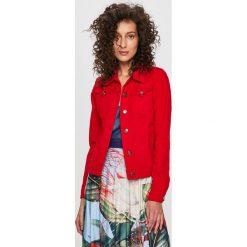 Answear - Kurtka jeansowa. Czerwone kurtki damskie ANSWEAR, m, bez wzorów, z bawełny, bez kaptura. W wyprzedaży za 119.90 zł.