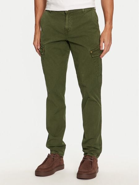 Mustang Spodnie materiałowe Daytona 1015776 Zielony Slim Fit. Zielone spodnie materiałowe męskie Mustang, m, bez wzorów, z bawełny. Za 189.99 zł.
