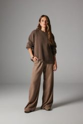 SPODNIE DORIS TAUPE DENIM S - Flawless. Spodnie materiałowe damskie Flawless, s, bez wzorów, z denimu, z podwyższonym stanem. Za 489.00 zł.