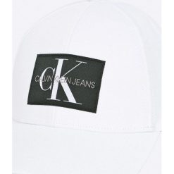 Calvin Klein Jeans - Czapka. Czapki i kapelusze damskie marki Calvin Klein Jeans. W wyprzedaży za 119.90 zł.