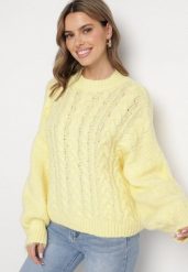 Żółty Sweter z Wełną Zdobiony Warkoczowym Splotem Lakkaria. Żółte swetry damskie Born2be, z aplikacjami, z jeansu, eleganckie, bez kołnierzyka, bez ramiączek, długie, bez kaptura. Za 159.99 zł.