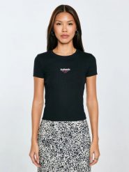 Koszulka damska w prążek z haftem czarna Clarsa 906. Czarne t-shirty damskie Big Star, l, bez wzorów, z dzianiny, klasyczne, bez kołnierzyka. W wyprzedaży za 49.99 zł.