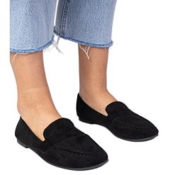 Czarne eleganckie mokasyny z ekozamszu. Czarne mokasyny damskie ze skóry ekologicznej, eleganckie. Za 75.95 zł.