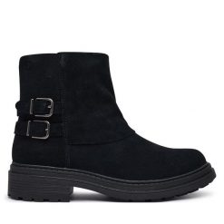 Botki Clarks. Czarne botki damskie Clarks, bez obcasa, na płaskiej podeszwie, bez zapięcia. Za 569.99 zł.