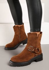 Brązowe Botki z Imitacji Zamszu Zdobione Klamrą w Motocyklowym Stylu Ninnalea. Brązowe botki damskie Born2be, z jeansu, eleganckie, bez obcasa, na obcasie, bez zapięcia. Za 139.99 zł.