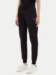 EA7 Emporio Armani Spodnie dresowe 7W000082 AF13135 UC001 Czarny Regular Fit. Czarne spodnie dresowe damskie EA7 Emporio Armani, s, bez wzorów, z bawełny. Za 229.99 zł.