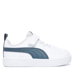 Sneakersy Puma. Białe trampki i tenisówki chłopięce Puma, bez wzorów, bez zapięcia. Za 129.99 zł.