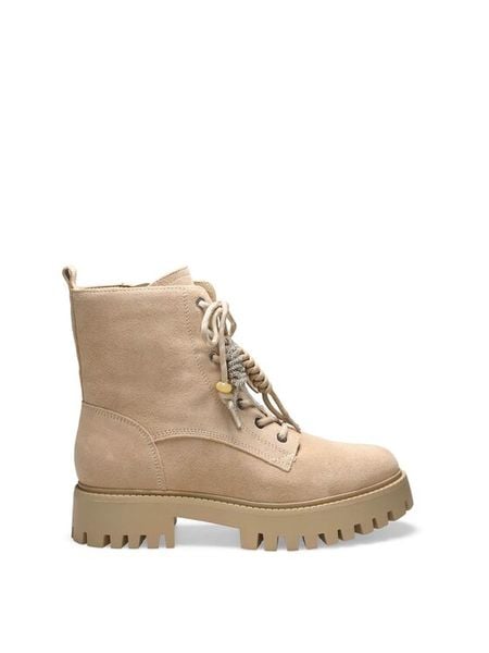 Guess Kozaki 184503 Beżowy. Brązowe kozaki damskie Guess, ze skóry, bez obcasa, na płaskiej podeszwie. Za 674.99 zł.
