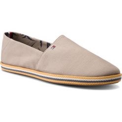 Półbuty TOMMY HILFIGER - Easy Summer Slip On FM0FM01803 Cobblestone 068. Półbuty na co dzień męskie marki Tommy Hilfiger. W wyprzedaży za 169.00 zł.