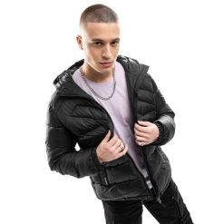 Kurtka puchowa lifestyle męska Siroko Tacca. Czarne kurtki męskie SIROKO, m, bez wzorów, z materiału, z kapturem. Za 170.00 zł.