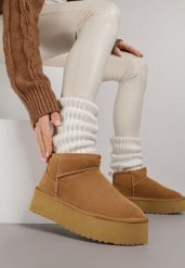 Jasnobrązowe Wsuwane Śniegowce na Platformie z Cholewką z Zamszu Naturalnego Mevelessa. Brązowe śniegowce i trapery damskie Born2be, z dzianiny. Za 169.99 zł.