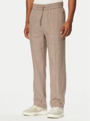 HUGO Spodnie materiałowe Cino 262FW 50562791 Brązowy jasny Straight Fit. Brązowe spodnie materiałowe męskie Hugo, m, bez wzorów, z lyocellu. Za 549.99 zł.