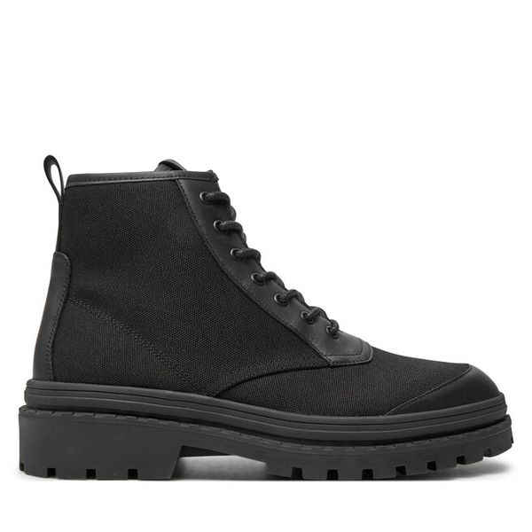 Trapery BOSS. Czarne śniegowce i trapery męskie Boss, bez zapięcia. Za 789.99 zł.