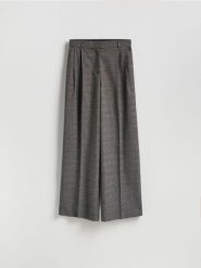Szerokie spodnie w kratę - wielobarwny. Spodnie materiałowe damskie Reserved, bez wzorów, z tkaniny. Za 139.99 zł.