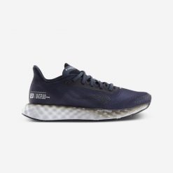Second Life - Buty do biegania damskie Kiprun KS900 Light - Stan Dobry. Białe obuwie sportowe damskie KIPRUN, bez wzorów, z materiału, do biegania. Za 239.99 zł.