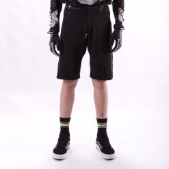 Szorty Stay Strong V2 race. Czarne szorty damskie STAY STRONG, na lato, bez wzorów. W wyprzedaży za 263.50 zł.