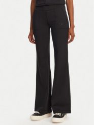 Juicy Couture Spodnie dresowe Active JCSML125403 Czarny Flared Leg. Czarne spodnie dresowe damskie Juicy Couture, m, bez wzorów, z dresówki. Za 219.99 zł.