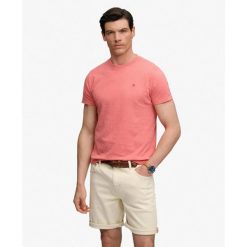 Koszulka z logo Superdry Essential Sdco. Czerwone koszulki sportowe męskie Superdry., l, bez wzorów, z materiału, bez kołnierzyka, bez ramiączek. Za 147.15 zł.