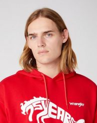 WRANGLER 75TH ANNI HOODIE MĘSKA BLUZA LOGO NADRUK CHINESE RED W645HTXCJ 112146185. Czerwone bluzy męskie Wrangler, m, bez wzorów, z kapturem. Za 159.99 zł.