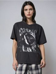 Koszulka z metalicznym nadrukiem - fioletowy. Fioletowe t-shirty damskie Sinsay, l, bez wzorów, bez kołnierzyka. Za 25.99 zł.