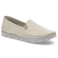 Beżowe Półbuty Maciejka Damskie Skórzane Modne Buty. Brązowe półbuty damskie Maciejka, na lato, bez wzorów, ze skóry, bez obcasa, bez zapięcia. Za 339.00 zł.