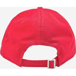 New Era - Czapka. Czerwone czapki i kapelusze męskie marki Adidas. W wyprzedaży za 79.90 zł.