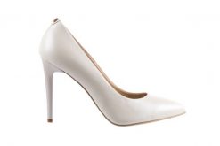 Czółenka Bayla-056 1810-1230 Ciemny Beż, Skóra naturalna - 41. Brązowe czółenka damskie Bayla, bez wzorów, z materiału, biznesowe, bez obcasa, na obcasie, bez zapięcia. W wyprzedaży za 179.10 zł.