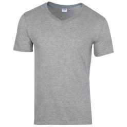 Męska Koszulka Krótki Rękaw Soft Style. Czarne koszulki sportowe męskie Gildan, m, bez wzorów, bez kołnierzyka, bez ramiączek, trekkingowe. Za 40.99 zł.