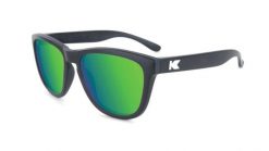 Dziecięce okulary przeciwsłoneczne - Kategoria 3 z polaryzacją - Black / Green. Czarne okulary przeciwsłoneczne dla dzieci KNOCKAROUND. Za 130.90 zł.
