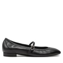 Baleriny Stuart Weitzman. Czarne baleriny damskie Stuart Weitzman, bez wzorów, bez obcasa. Za 1,299.00 zł.