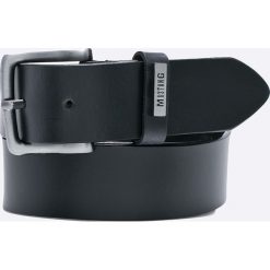 Mustang - Pasek skórzany. Czarne paski damskie Mustang, w paski, z materiału. Za 89.90 zł.