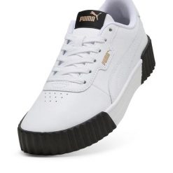 Buty sportowe Puma Carina 3.0. Białe obuwie sportowe damskie Puma, bez wzorów, ze skóry ekologicznej, trekkingowe. Za 390.00 zł.