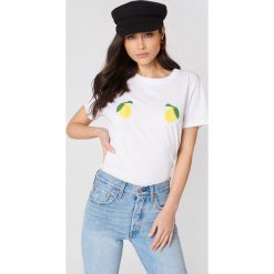 NA-KD T-shirt Lemon - White. T-shirty damskie marki NA-KD. W wyprzedaży za 26.47 zł.